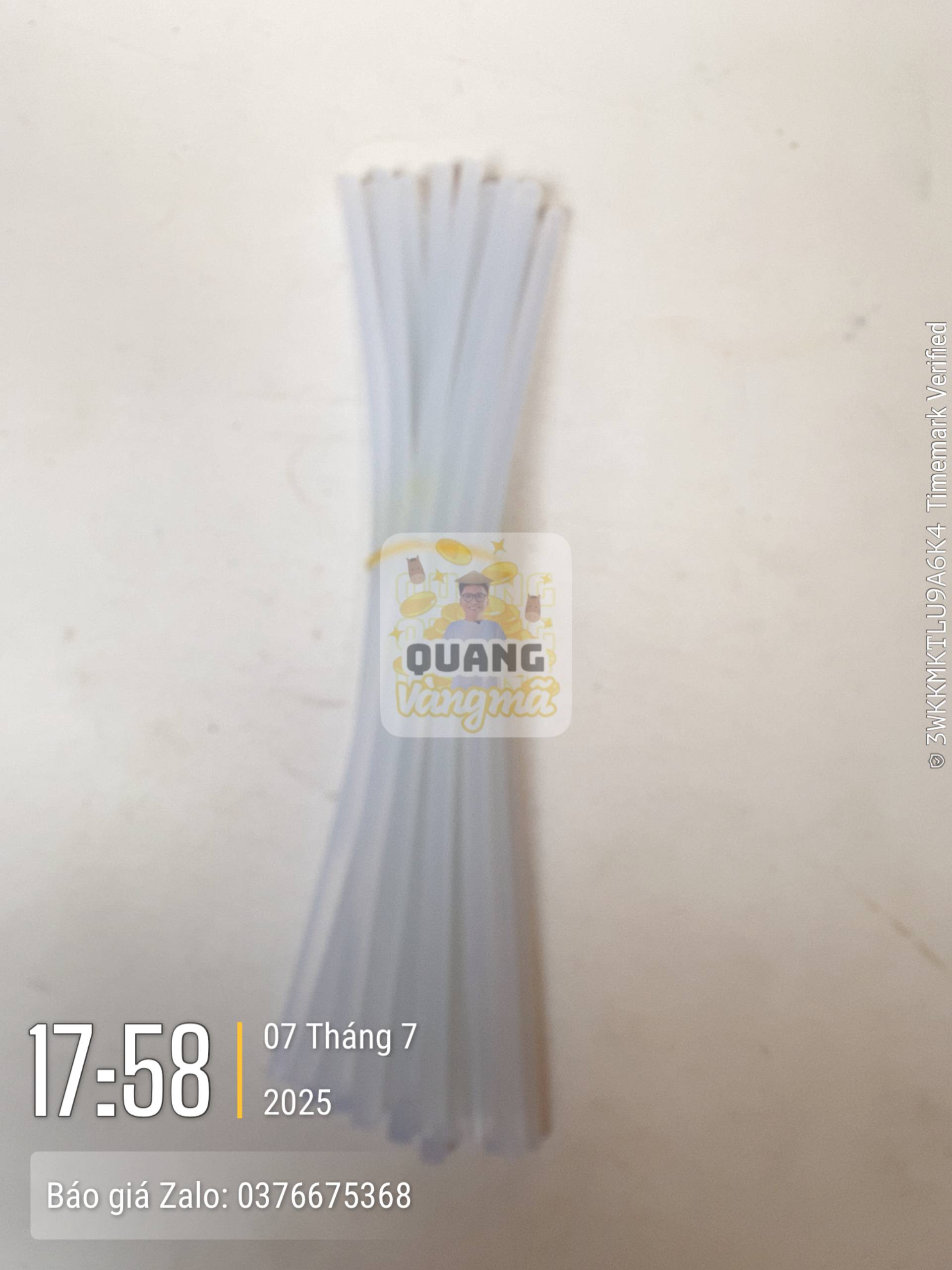 Keo nến né